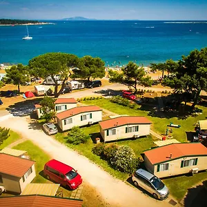 ** Üdülőpark Arena Mobile Homes Horvátország